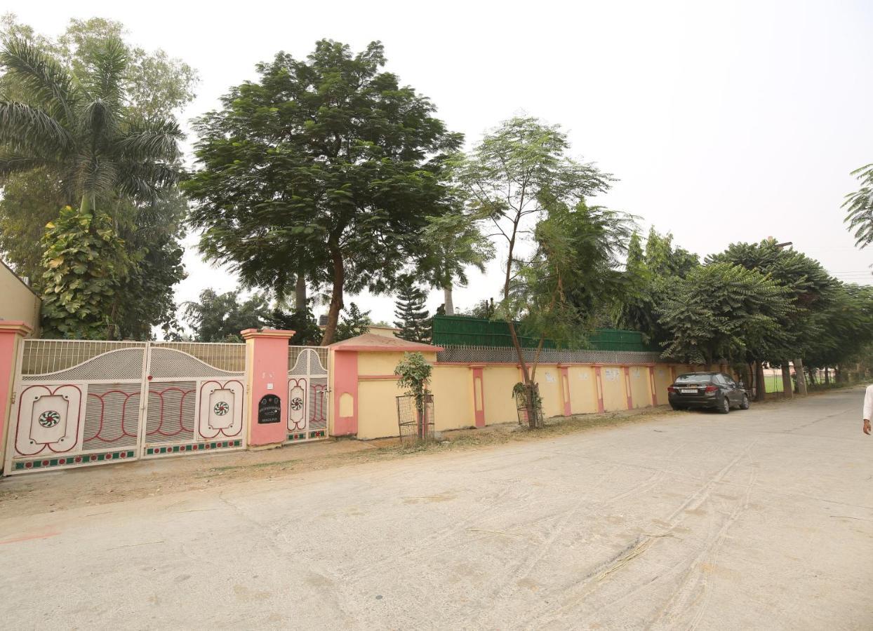 The Karnal Resort Exterior foto
